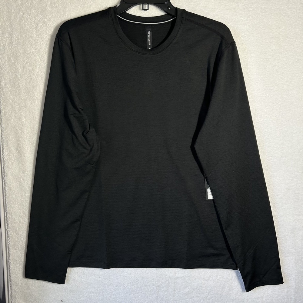 Ten Thousand Mens Size M Black Interval Long Sleeve Athletic Shirt